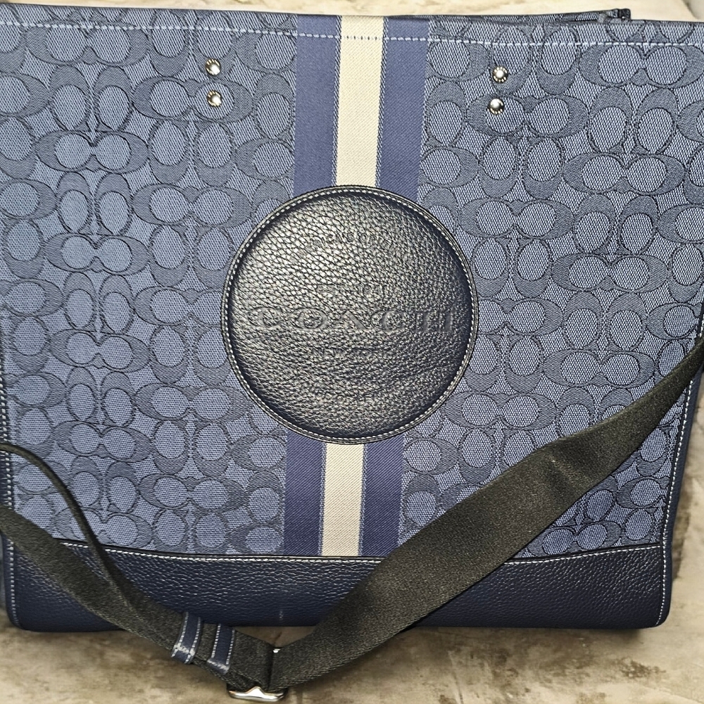 **Sold** Coach Dempsey 40 Denim Signature Stripe Tote Bag – Navy/Blue